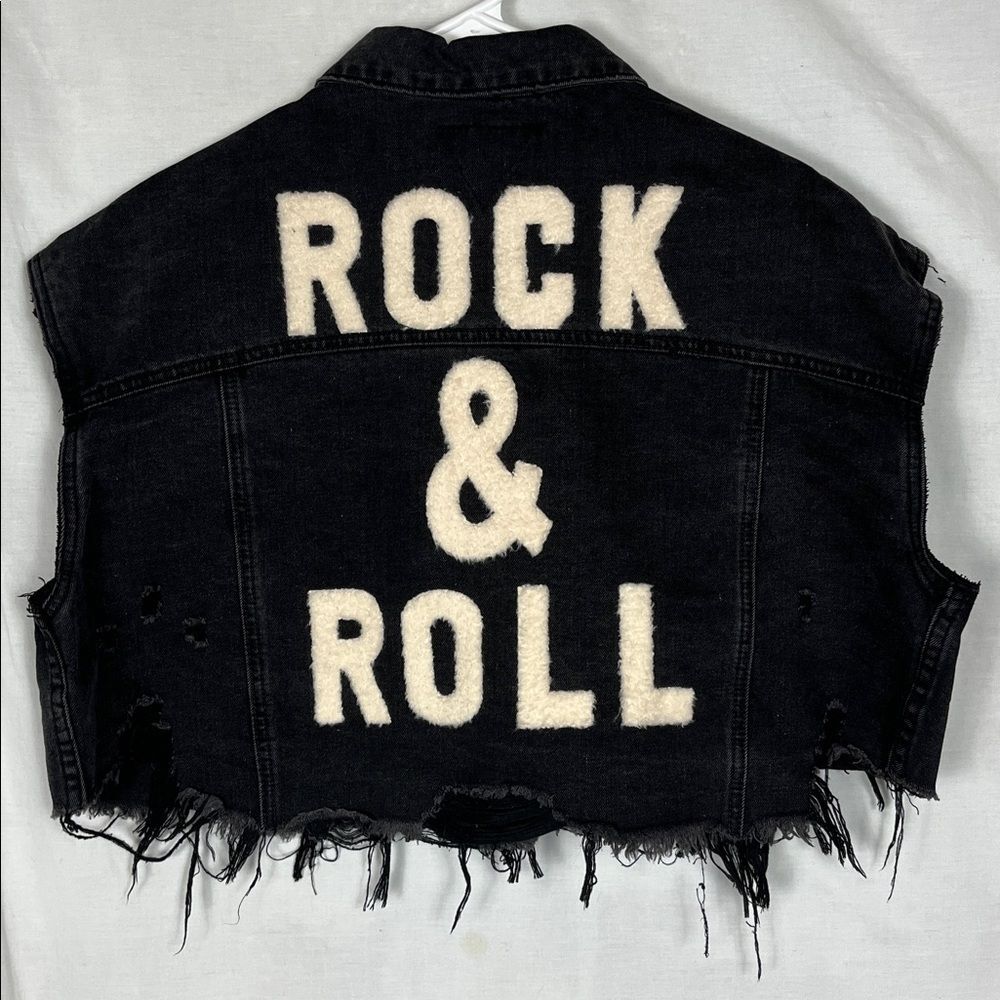 Trio Urban Black Cropped and Distressed Rock and Roll Denim Vest